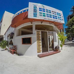 Готель Shadow Palm Маафуші Exterior photo
