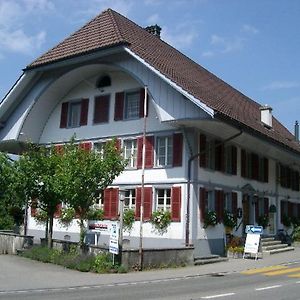 Landgasthof-Hotel Adler Лангнау Exterior photo