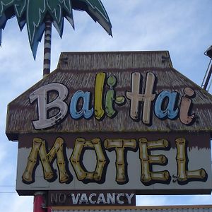 Bali Hai Motel Якіма Exterior photo