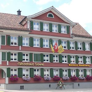 Готель Gaestehaus Sonne Butschwil Exterior photo