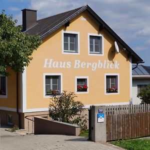 Готель Haus Bergblick Maiersdorf Exterior photo