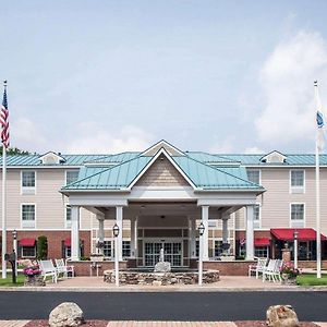 Comfort Inn & Suites Sturbridge-Brimfield Exterior photo