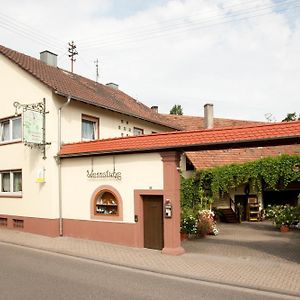 Готель Weingut Und Gaestehaus Vongerichten Oberhausen  Exterior photo