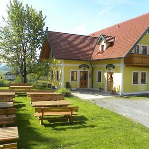 Вілла Gaestehaus Lisa Дойчландсберґ Exterior photo