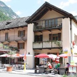 Готель Ristorante Alpino Sonogno Exterior photo