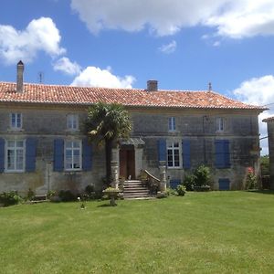 Bed and Breakfast Le Moulin A Vent Bertric-Buree Exterior photo