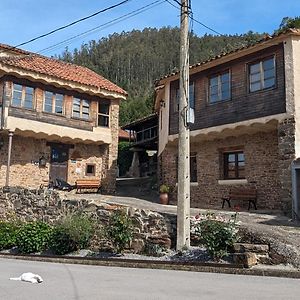 Готель Las Casas De Isu Вільявісьйоса Exterior photo