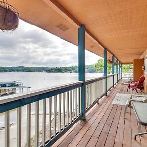 Lakefront Camdenton Condo With Boat Launch And Slips! Exterior photo