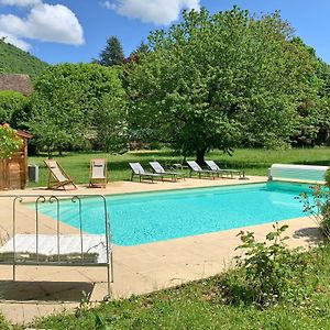 Maison D'Hotes Et Gite De Charme Avec Piscine, La Lhuiseraie Exterior photo