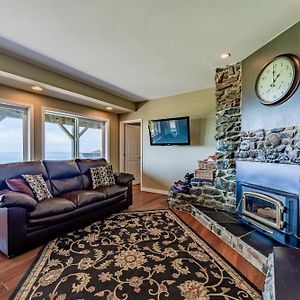 Whale Rock Suites Трінідад Room photo
