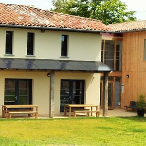 Вілла Les Granges D'En Naoua, Grand Gite Avec Piscine Maubec  Exterior photo