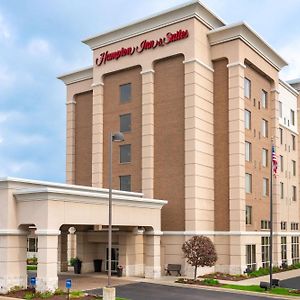 Hampton Inn & Suites Cleveland-Бічвуд Exterior photo