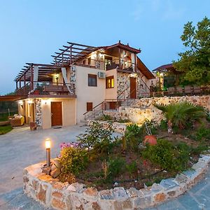 Villa Laskari Sea View Неа-Муданія Exterior photo