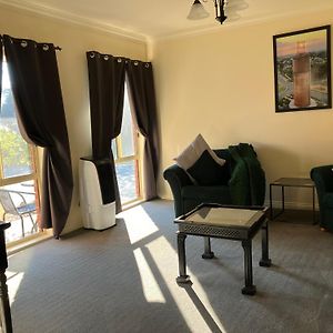 James Court Suite Рутерґлен Room photo