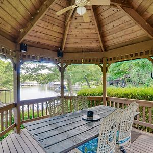 Quiet Lake Of The Ozarks Cabin With Dock And Gazebo! Кемндентон Exterior photo