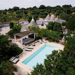 Готель Trullo Di Nelly Чистерніно Exterior photo