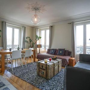 Апартаменти Chic Retreat In Neuilly Exterior photo