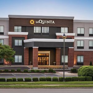 Готель La Quinta By Wyndham Springfield Airport Plaza Exterior photo