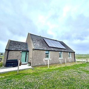 Вілла Modern Refurbished Church Nr Butt Of Lewis Beaches Port of Ness Exterior photo