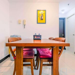Homey And Warm 1Br Apartment At Ambassade Residence By Travelio Джакарта Exterior photo