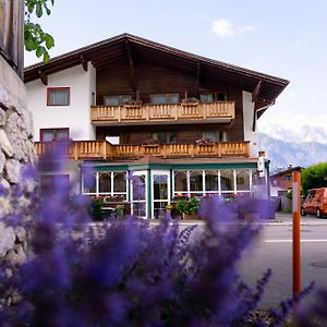 Hotel Kogele Mit Restaurant Bei Innsbruck Axamer Lizum Аксамс Exterior photo
