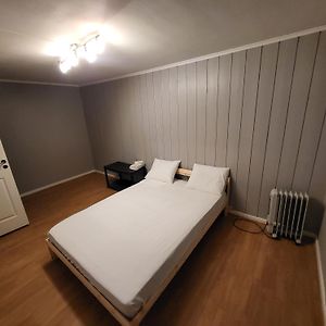 Classic 4 Bedrooms, 9 Guest Apartment Kjeller Ліллестрем Exterior photo