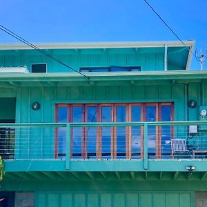 Manini Beachfront Getaway Кептен-Кук Exterior photo