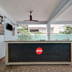 Oyo Hotel Sapthagiri Вішакхапатнам Exterior photo