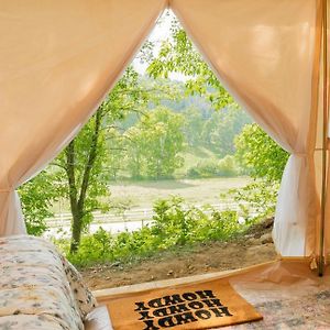 Готель Tranquil Farm Yurt - Mountain View Чаттануґа Exterior photo