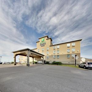 Holiday Inn Express Hotel & Suites - Edmonton International Airport, An Ihg Hotel Ніску Exterior photo