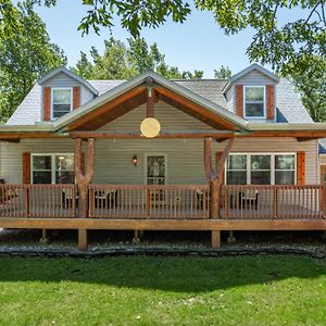 Dog-Friendly 6-Acre Home, Game Room, Deck, Washer And Dryer, Wisconsin Dells 10Min Ліндон-Стейшен Exterior photo