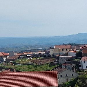 Готель Casa Macedo Алфандеґа-да-Фе Exterior photo