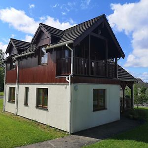 Вілла Lakeside House In Драмшанбо Exterior photo