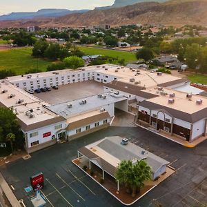 Готель Ramada By Wyndham La Verkin Zion National Park Exterior photo