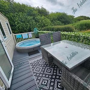 Готель The Liddle Hot Tub Getaway Таттершелл Exterior photo