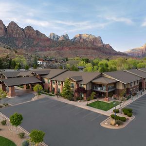 Hampton Inn & Suites Springdale/Zion National Park Exterior photo