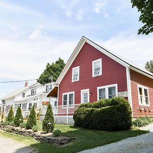 Готель Craftsbury Farmhouse Exterior photo