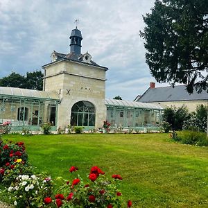 Bed and Breakfast Chateau De La Thibaudiere - Chambre Du Tonneau Allonnes  Exterior photo