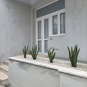 Апартаменти Domus Ele Капотерра Exterior photo