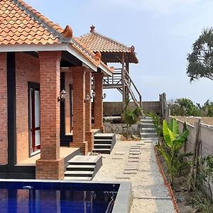 Апартаменти Rumah Pantai Krui Wainapal Exterior photo