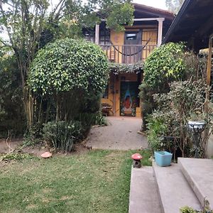 Yellow Guest House A Boutique Andean Lodge Котакачі Exterior photo