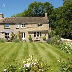 Beautiful Cotswolds House In Stunning Village, Sleeps 10 Сайренсестер Exterior photo