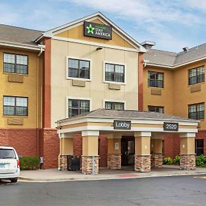 Extended Stay America Select Suites - Milwaukee - Вокеша Exterior photo