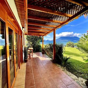 Апартаменти Chic Lakefront Retreat Casa Diamante Atitlan Тікаль Exterior photo