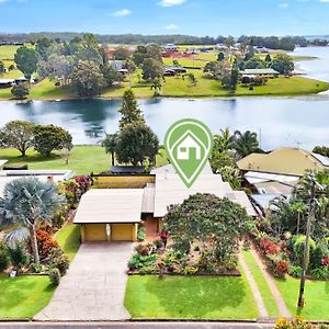 Вілла Lakeside Tinaroo Only 2.5Km From Yungaburra Town Exterior photo