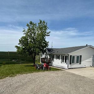 Вілла Foothills Ranch & Airbnb Кардстон Exterior photo