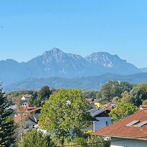 Stylisch, Praktisch, Gut! Apartment With Mountain View! Берґгайм Exterior photo