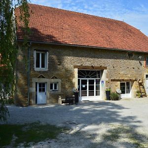 Готель Le Moulin Au Fil De L'Eau Verseilles-le-Bas Exterior photo