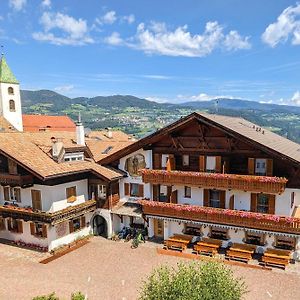 Готель Gasthof Pizzeria Unterwirt Коллепіетра Exterior photo