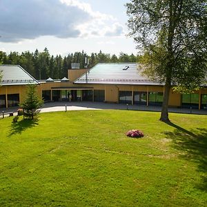 Готель Toosikannu Holiday Center And Wildlife Park Karu Exterior photo